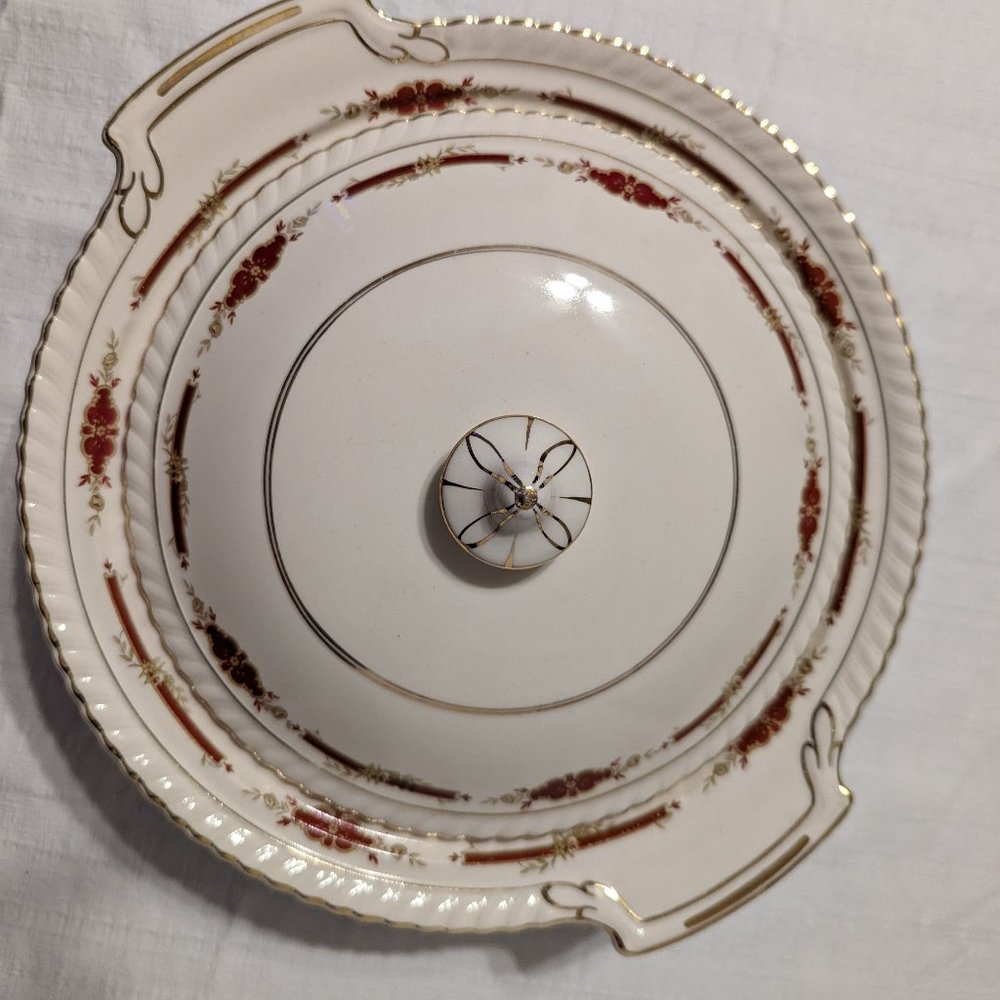 Serving Bowl with Lid, Rare Find! (from what I've seen on-line)